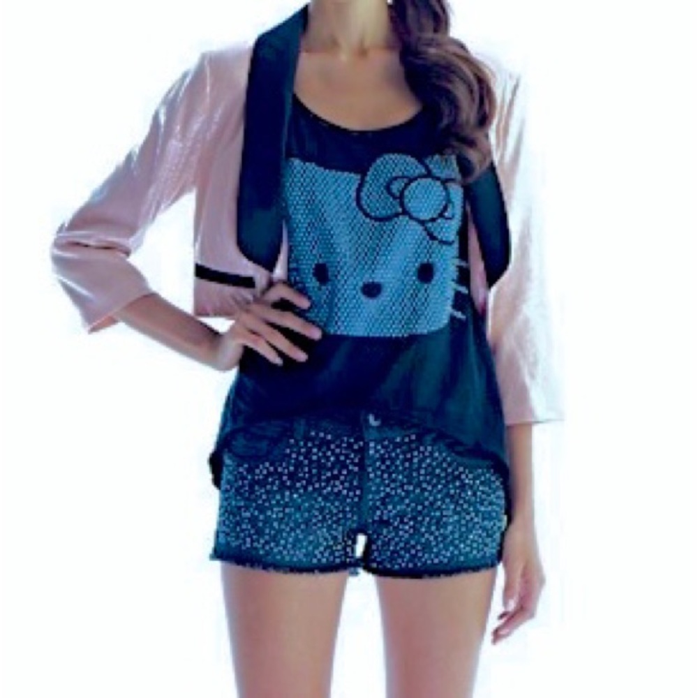 HELLO KITTY COUTURE Limited Edition Tee F21